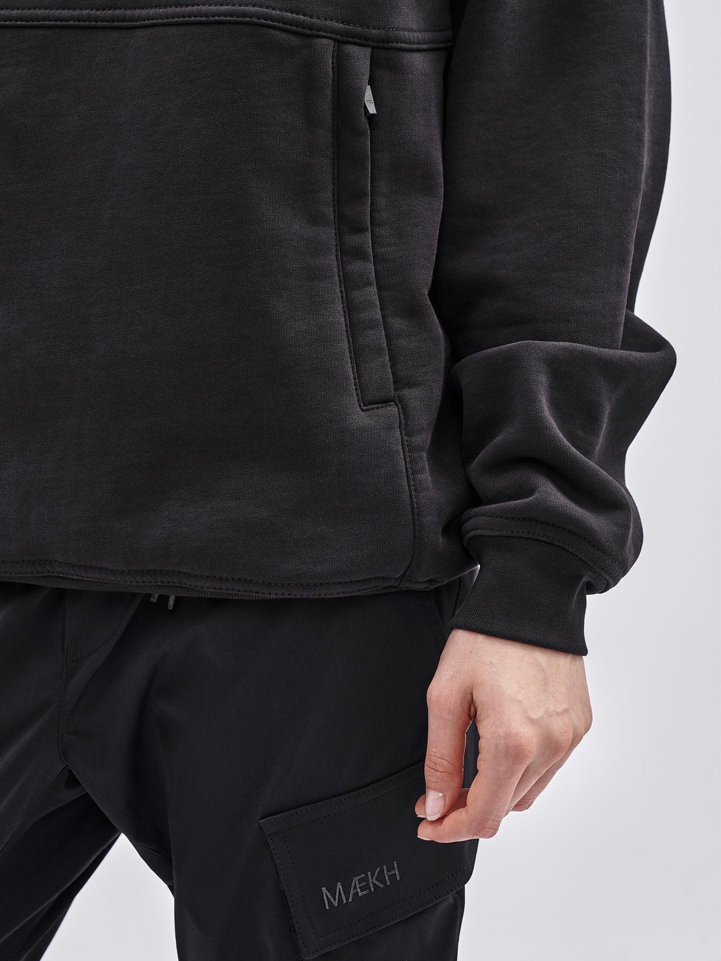 WOMENS HOODIE