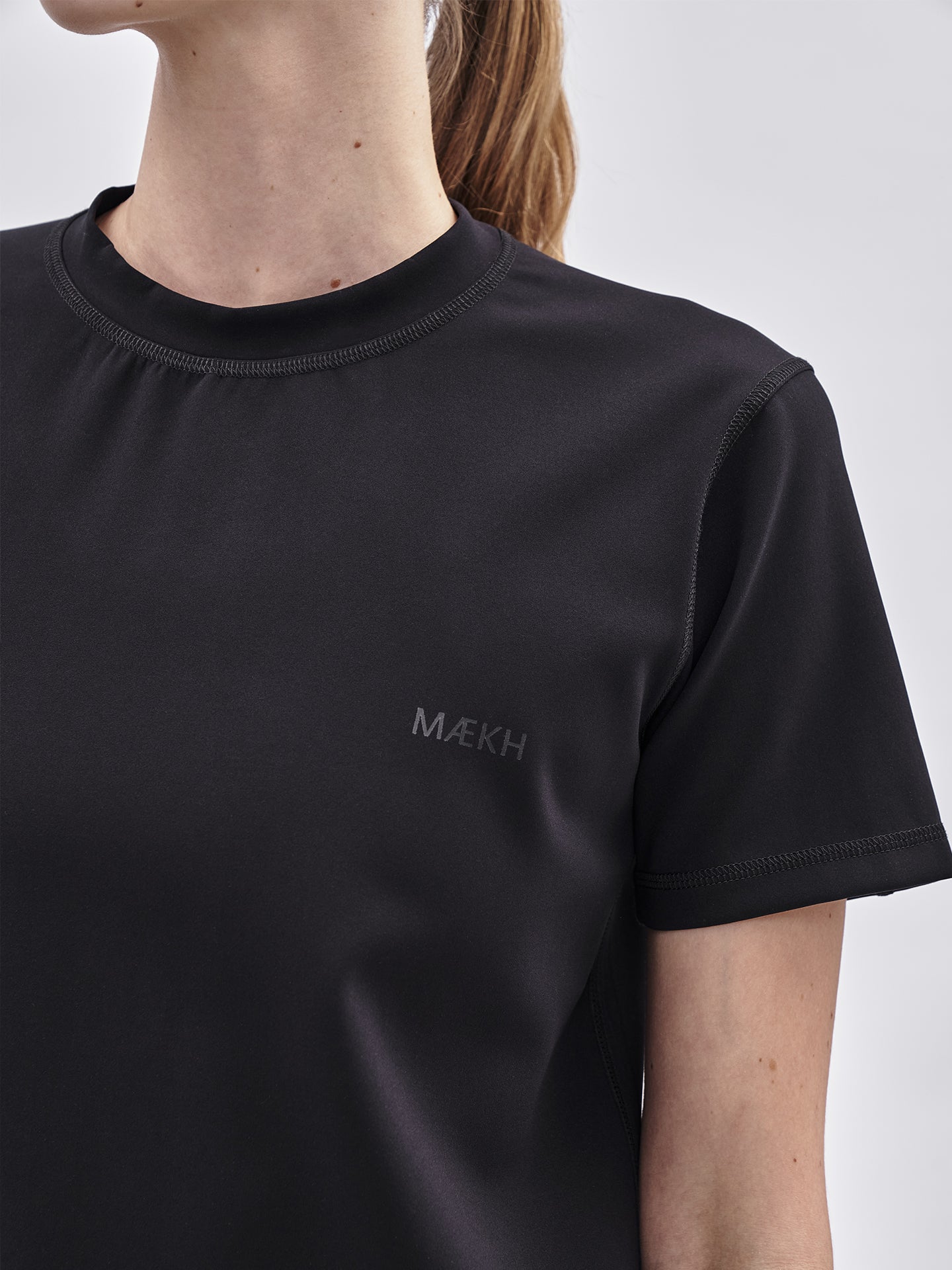 WOMENS TECHNICAL WORKOUT T-SHIRT