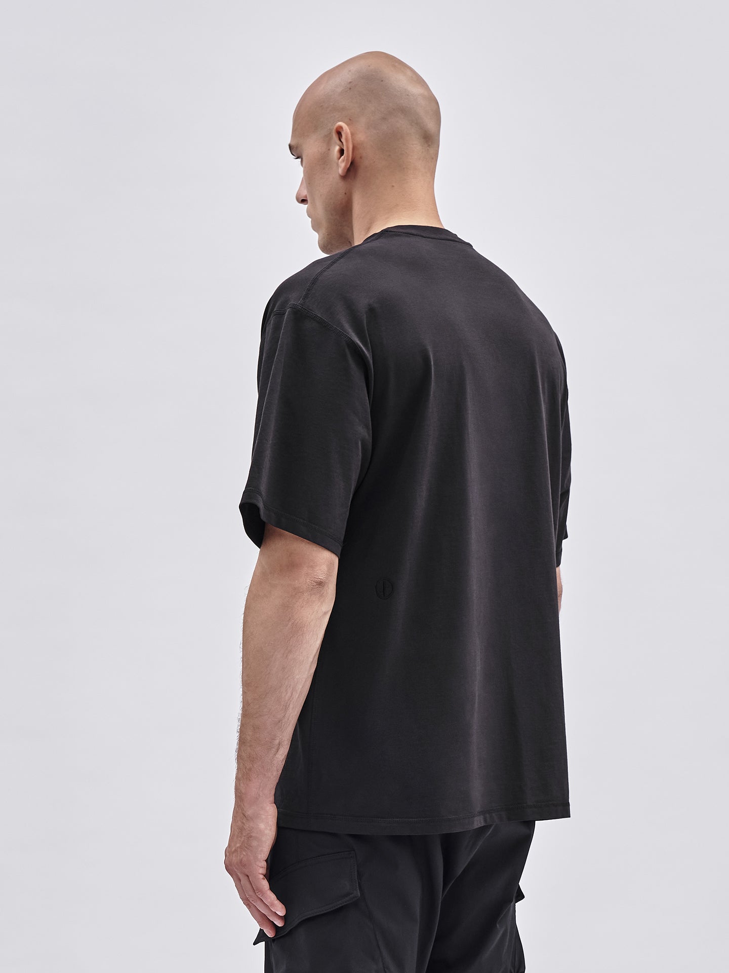 OVERSIZED T-SHIRT