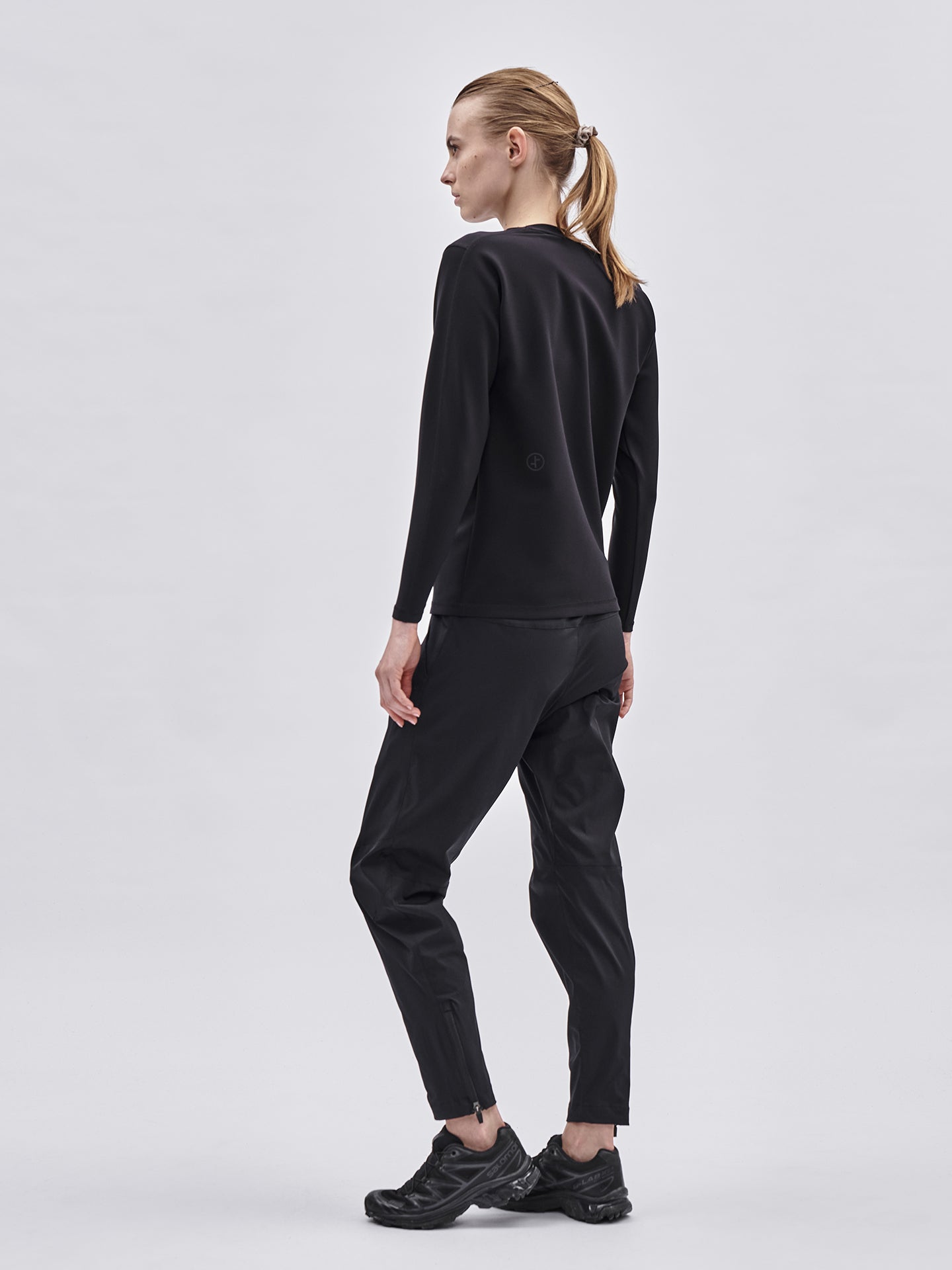 WOMENS TECHNICAL LONGSLEEVE