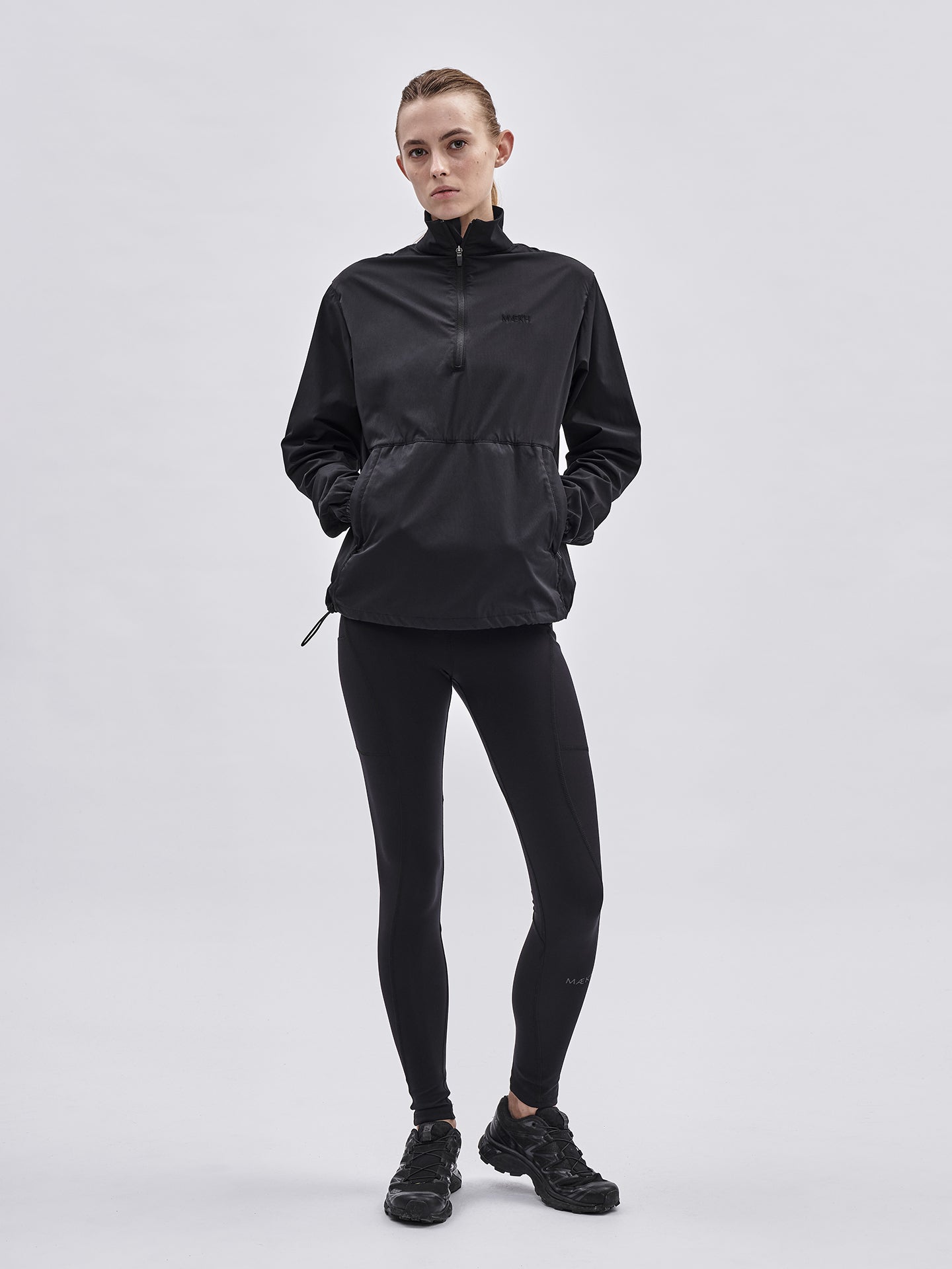 WOMENS ZIPPER SWEATER