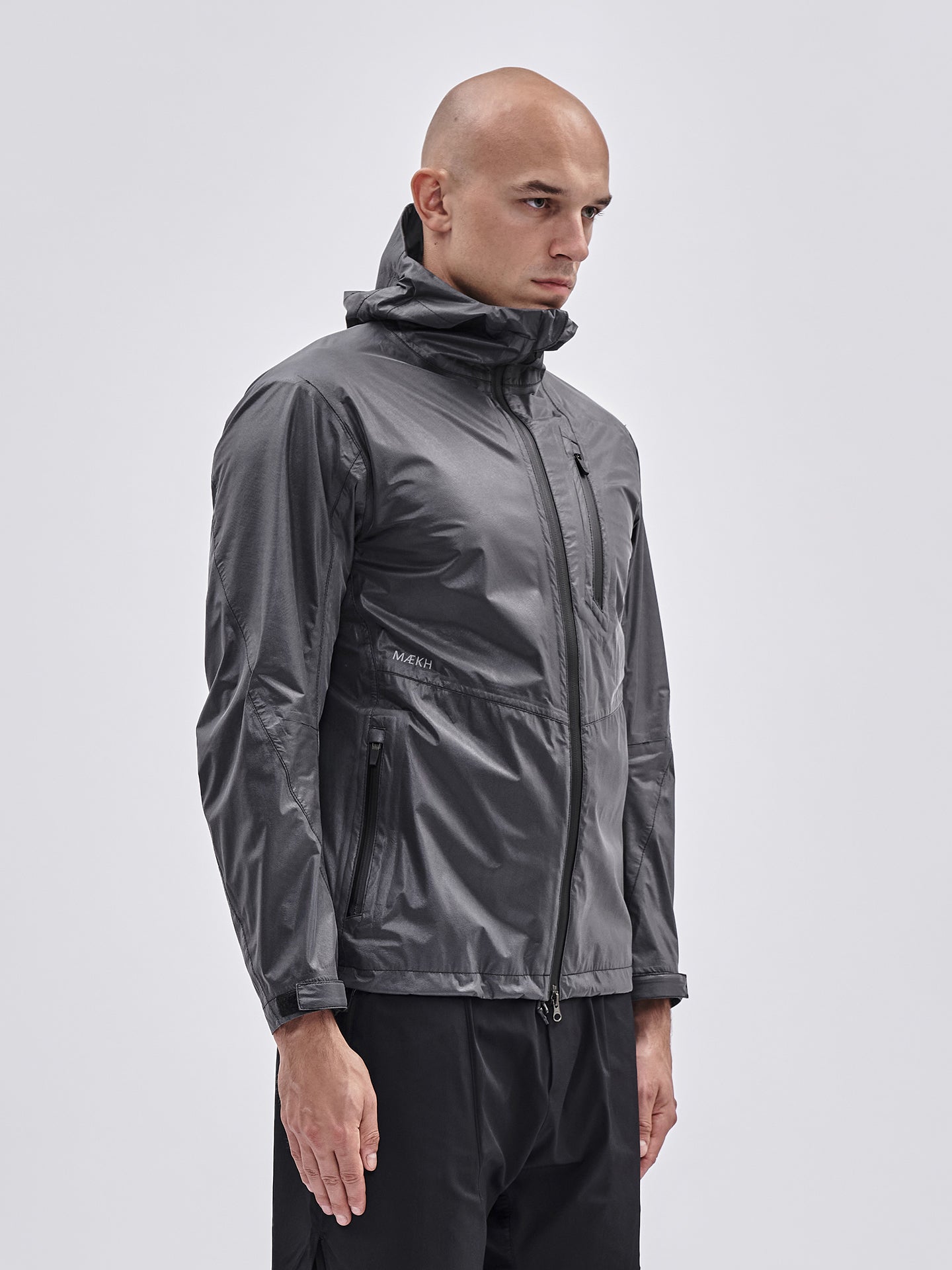 ULTRALIGHT SHELL JACKET - MÆKH